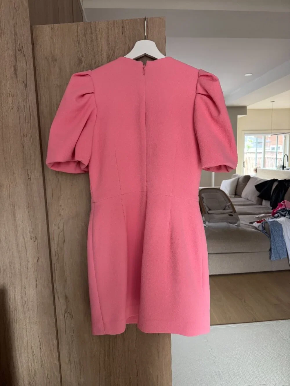 REBECCA VALLANCE PINK MINI DRESS WITH BOW - SIZE US 8 - Picture 2 of 2